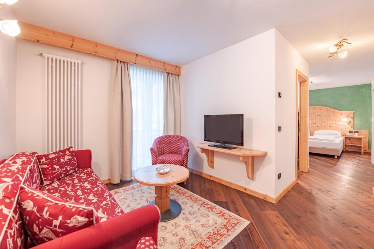 Hotel Foresta Moena Εξωτερικό φωτογραφία